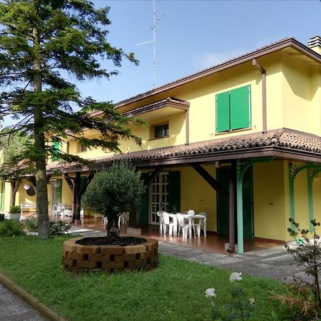 B&B Villa Dei Cigni Reali Carpi Exteriér fotografie